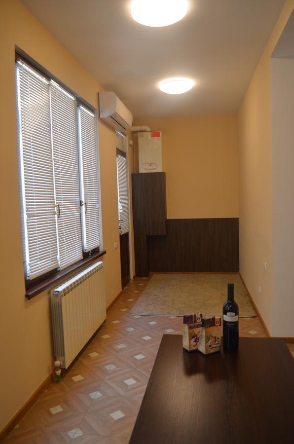 Lagidze Apartment Tbilisi Buitenkant foto